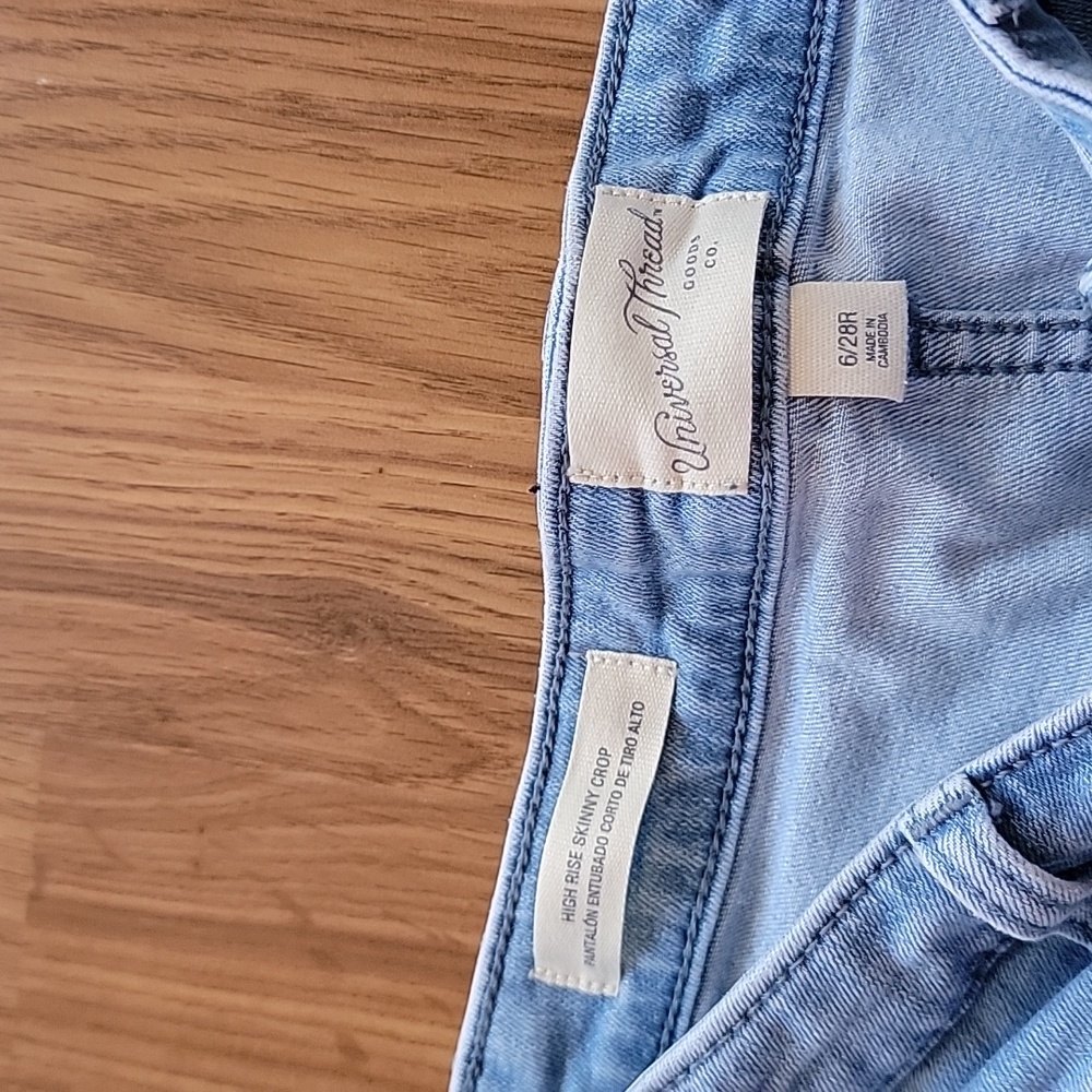 Universal Thread Jeans - Picture 4 of 4